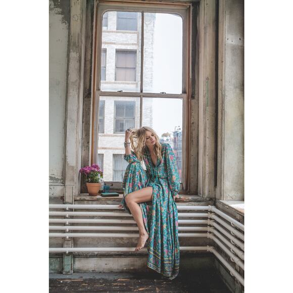 NWT SPELL DESIGNS FOLKTOWN TURQUOISE MAXI KIMONO ROBE OSFA - Picture 8 of 8